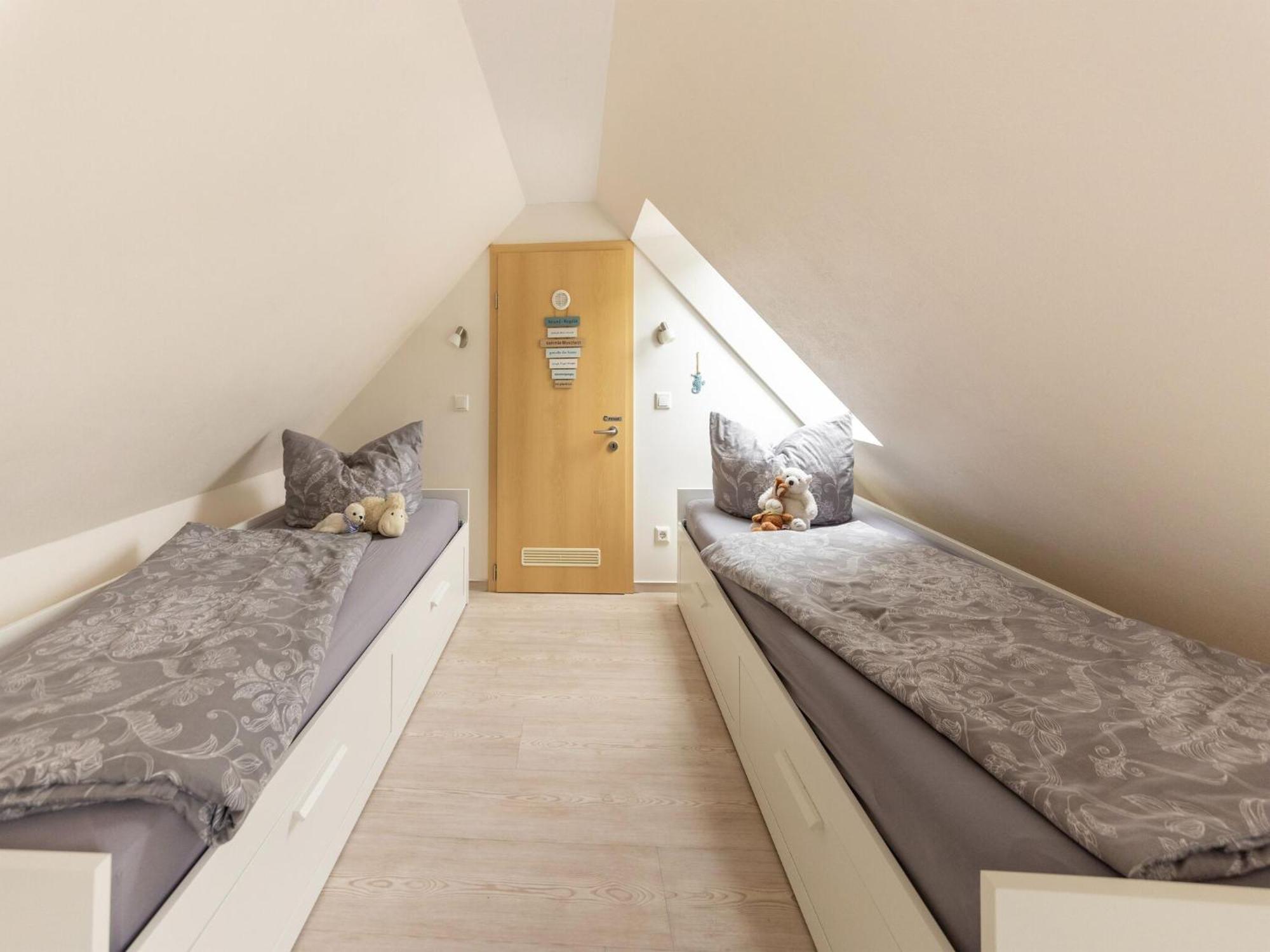 Modern Holiday Home With Sauna By The Sea In Wiek Wiek auf Ruegen Exterior photo