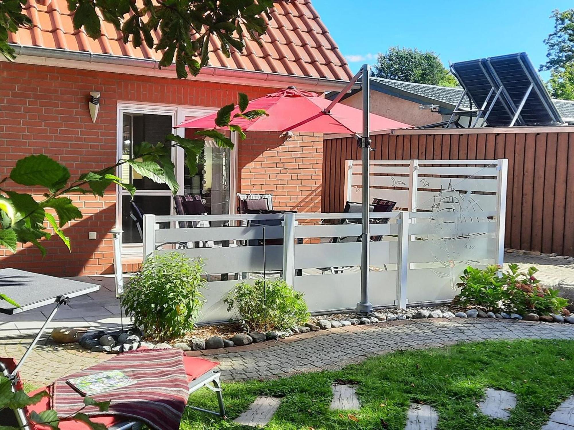Modern Holiday Home With Sauna By The Sea In Wiek Wiek auf Ruegen Exterior photo